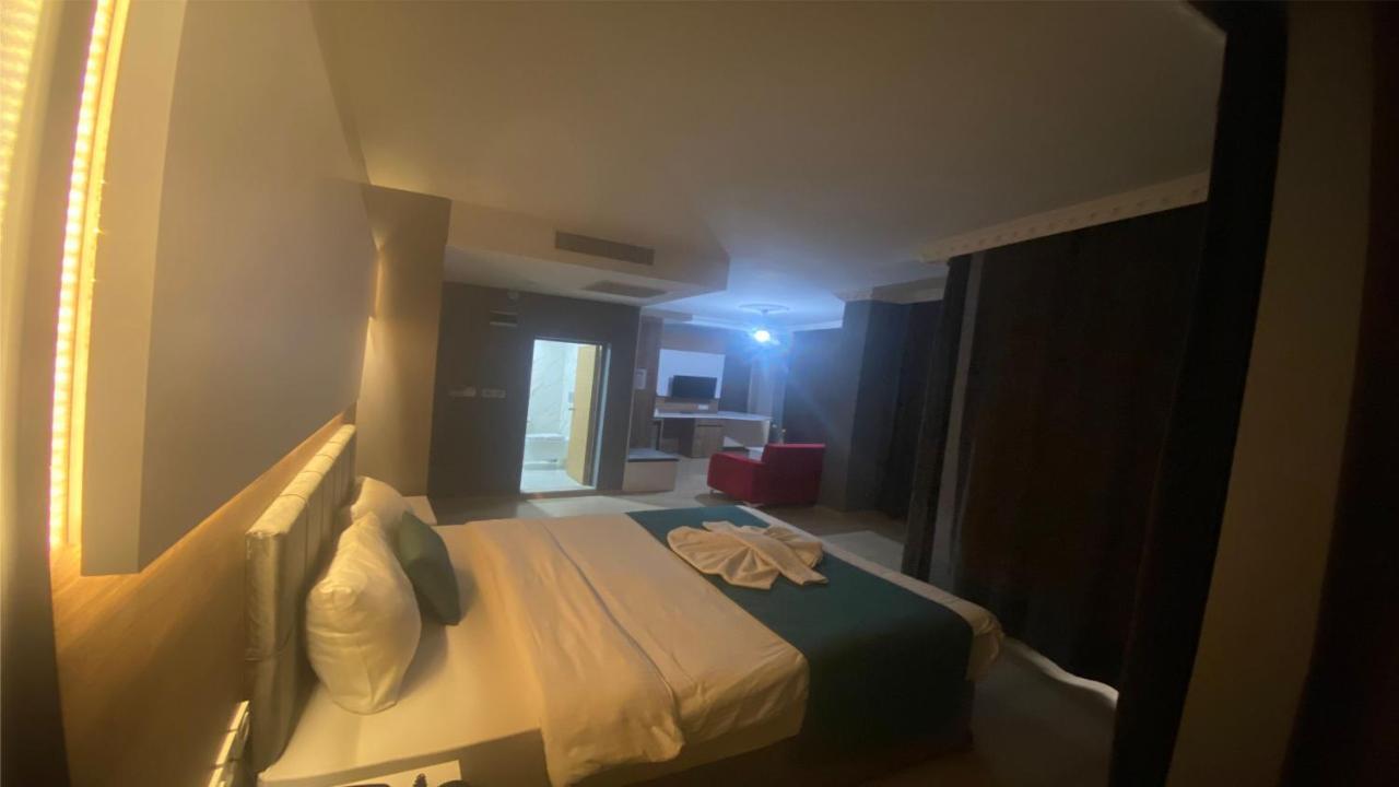 Hotel Bozoogullari バトマン エクステリア 写真